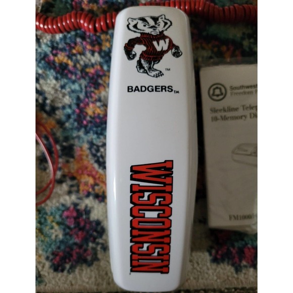 Vtg WISCONSIN BADGERS Southwestern Bell Freedom Phone CollegiateFM1000/FC2556 - Picture 1 of 5